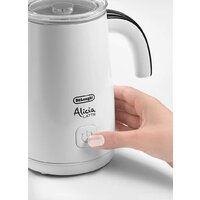Автоматический вспениватель молока DeLonghi Alicia Черный [EMF2.BK] - Превью изображения №3 — Интернет-магазин ПроЗаказ