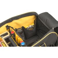 Сумка для инструментов DeWalt Duffle Bag с колесами DWST1-79210 - Превью изображения №4 — Интернет-магазин ПроЗаказ