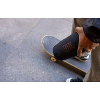 Беспроводная колонка JBL Charge 5 (серый) - Превью изображения №13 — Интернет-магазин ПроЗаказ