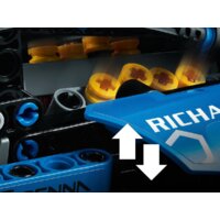 Конструктор LEGO Technic 42123 McLaren Senna GTR - Превью изображения №14 — Интернет-магазин ПроЗаказ