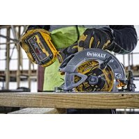 Дисковая (циркулярная) пила DeWalt DCS578N-XJ (без АКБ) - Превью изображения №4 — Интернет-магазин ПроЗаказ