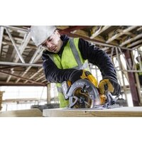 Дисковая (циркулярная) пила DeWalt DCS578N-XJ (без АКБ) - Превью изображения №5 — Интернет-магазин ПроЗаказ