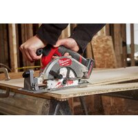 Дисковая (циркулярная) пила Milwaukee M12 FCS442-502X 4933493489 (с 2-мя АКБ, кейс) - Превью изображения №7 — Интернет-магазин ПроЗаказ