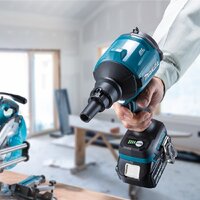 Садовая воздуходувка Makita DAS180RT (с 1-им АКБ) - Превью изображения №4 — Интернет-магазин ПроЗаказ