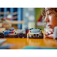 Конструктор LEGO Speed Champions 76922 Гоночные автомобили BMW M4 GT3 и BMW M Hybrid V8 - Превью изображения №11 — Интернет-магазин ПроЗаказ