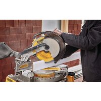 Торцовочная пила DeWalt DWS713 - Превью изображения №12 — Интернет-магазин ПроЗаказ