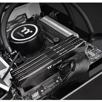 Оперативная память Thermaltake H-One 16GB DDR4 PC4-25600 R021D416GX1-3200C22D - Превью изображения №5 — Интернет-магазин ПроЗаказ