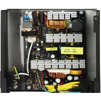 Блок питания GameMax GP-650 (черный) - Превью изображения №5 — Интернет-магазин ПроЗаказ