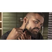 Триммер для бороды и усов Philips OneBlade Pro QP6530/15 - Превью изображения №5 — Интернет-магазин ПроЗаказ