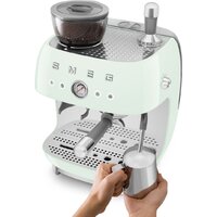 Рожковая кофеварка Smeg EGF03PGEU - Превью изображения №5 — Интернет-магазин ПроЗаказ