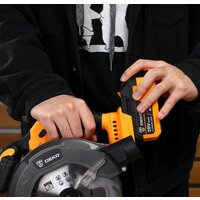 Дисковая (циркулярная) пила Deko DKCS20 063-4024 (с 2-мя АКБ) - Превью изображения №6 — Интернет-магазин ПроЗаказ