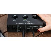 Аудиоинтерфейс M-Audio M-Track Solo - Превью изображения №11 — Интернет-магазин ПроЗаказ