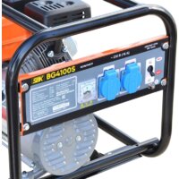 Бензиновый генератор SBK BG4100S - Превью изображения №3 — Интернет-магазин ПроЗаказ