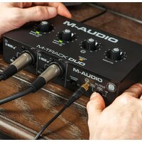 Аудиоинтерфейс M-Audio M-Track Duo - Превью изображения №11 — Интернет-магазин ПроЗаказ