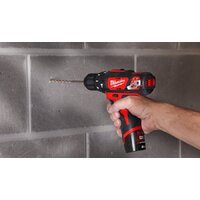 Ударная дрель-шуруповерт Milwaukee M12 BPD-202C 4933441940 (с 2-мя АКБ, кейс) - Превью изображения №12 — Интернет-магазин ПроЗаказ