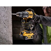 Ударная дрель-шуруповерт DeWalt DCD100YP2T (с 2-мя АКБ 5 Ач, кейс) - Превью изображения №9 — Интернет-магазин ПроЗаказ