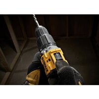 Ударная дрель-шуруповерт DeWalt DCD100YP2T (с 2-мя АКБ 5 Ач, кейс) - Превью изображения №12 — Интернет-магазин ПроЗаказ