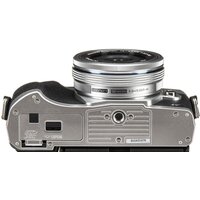 Беззеркальный фотоаппарат Olympus OM-D E-M10 Mark IV Kit 14-42mm (серебристый) - Превью изображения №12 — Интернет-магазин ПроЗаказ