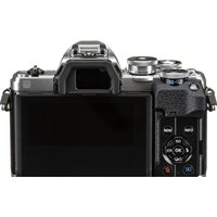 Беззеркальный фотоаппарат Olympus OM-D E-M10 Mark IV Kit 14-42mm (серебристый) - Превью изображения №5 — Интернет-магазин ПроЗаказ
