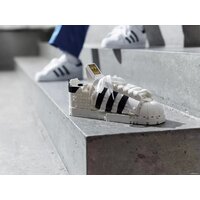 Конструктор LEGO 10282 Кроссовки adidas Originals Superstar - Превью изображения №10 — Интернет-магазин ПроЗаказ