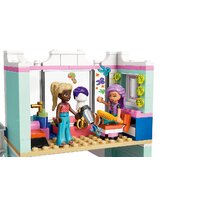 Конструктор LEGO Friends Парикмахерская и магазин аксессуаров 42662 - Превью изображения №4 — Интернет-магазин ПроЗаказ