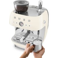 Рожковая кофеварка Smeg EGF03CREU - Превью изображения №5 — Интернет-магазин ПроЗаказ