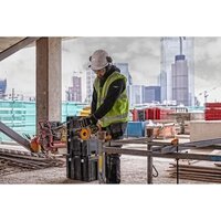 Угловая шлифмашина DeWalt DCG414T2 (с 2-мя АКБ, кейс) - Превью изображения №4 — Интернет-магазин ПроЗаказ