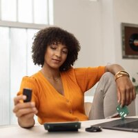 Аппаратный криптокошелек Trezor Safe 3 (серебристый) - Превью изображения №5 — Интернет-магазин ПроЗаказ