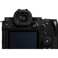 Беззеркальный фотоаппарат Panasonic Lumix S5 II Body - Превью изображения №2 — Интернет-магазин ПроЗаказ