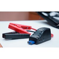 Портативное пусковое устройство Aurora Atom 18 evolution - Превью изображения №7 — Интернет-магазин ПроЗаказ