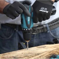 Дрель-шуруповерт Makita DF330DWE (с 2-мя АКБ, кейс) - Превью изображения №7 — Интернет-магазин ПроЗаказ