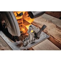 Дисковая (циркулярная) пила DeWalt DCS573NT-XJ (без АКБ, кейс) - Превью изображения №5 — Интернет-магазин ПроЗаказ