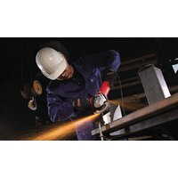 Угловая шлифмашина Milwaukee AGV 17-150 XC/DMS [4933432250] - Превью изображения №7 — Интернет-магазин ПроЗаказ