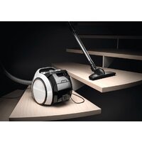 Пылесос Miele Boost CX1 Parquet PowerLine NCF0 (белый) - Превью изображения №3 — Интернет-магазин ПроЗаказ