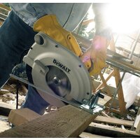 Дисковая (циркулярная) пила DeWalt D23700 - Превью изображения №3 — Интернет-магазин ПроЗаказ